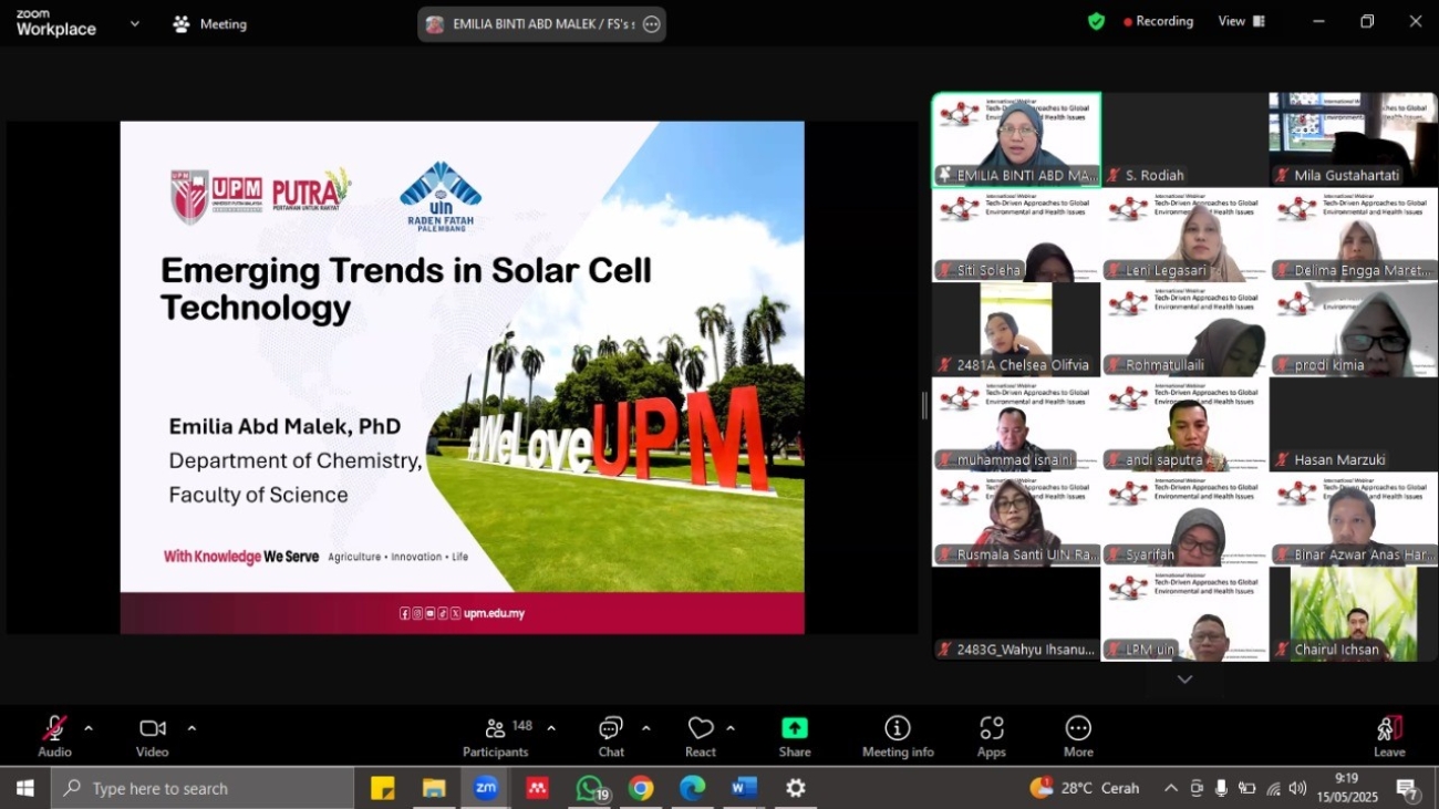 foto webinar dengan UPM
